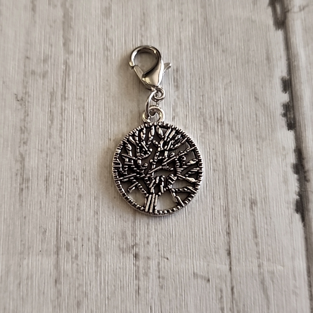 🎈Lobster Claw Style Charm Zipper Pull Fits Many Style Bracelets🦞 - Picture 1 of 4
